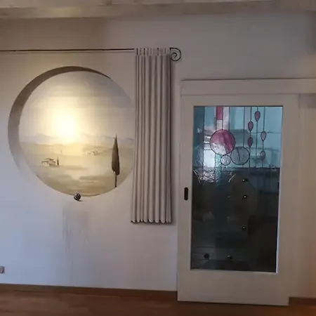 Lovely Apt In The Heart Of